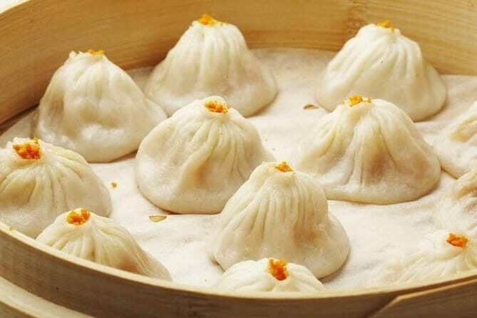 Din Tai Fung Dinner and VIP Class River Cruise Experience in Shanghai - The Itinerary Breakdown