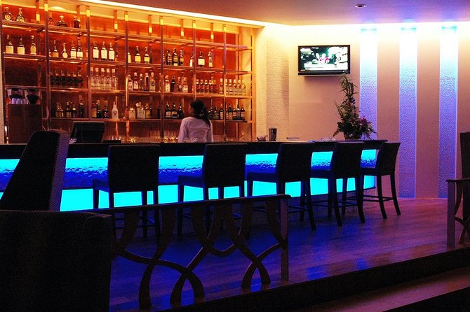 Dine Around Dinner at The Landmark Bangkok - Accessibility and Reservations