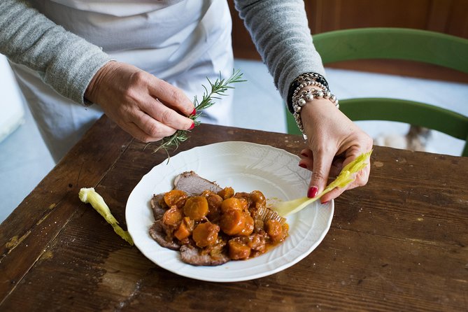 Dine & Enjoy a Cooking Demo at Locals Home in Pisa - Cooking Demonstration by Cesarina