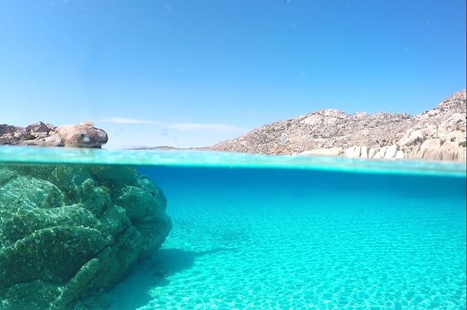 Dinghy in Costa Smeralda and La Maddalena Archipelago - Participation Requirements