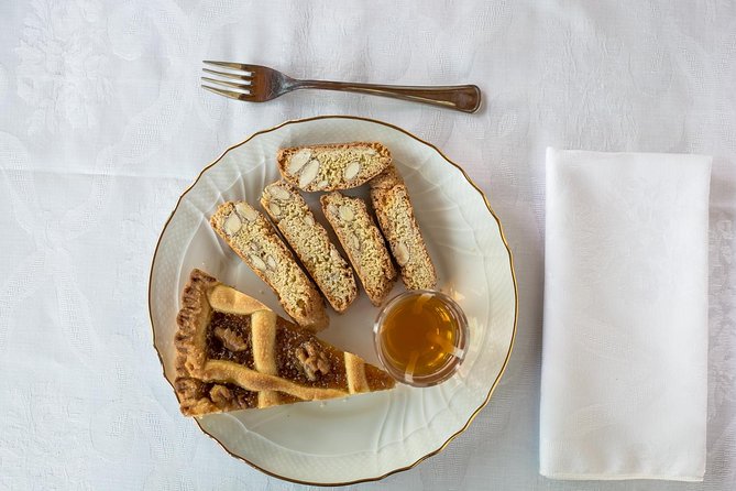Dining Experience at a Locals Home in Arezzo With Show Cooking - Pricing and Reviews