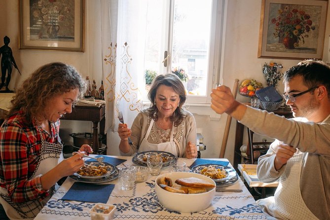 Dining Experience at a Locals Home in Trieste With Show Cooking - Key Points