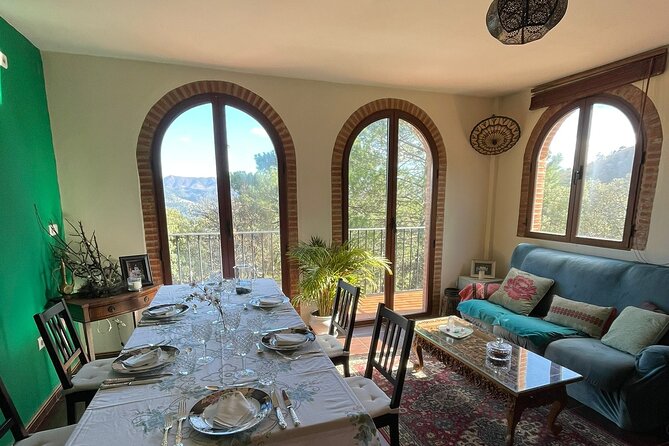 Dining Experience in the Mountains & Discovering of Andalusia - Included Experience Features