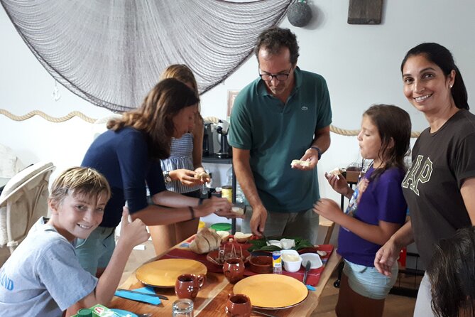 Dining Experience With Local Family - Location and Meeting