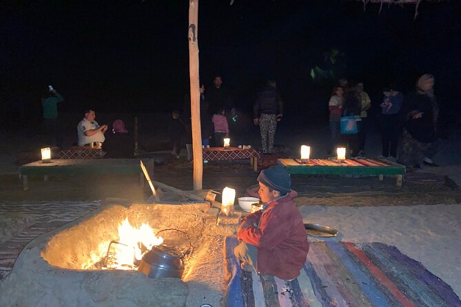 Dining in The Desert - Transportation and Accessibility
