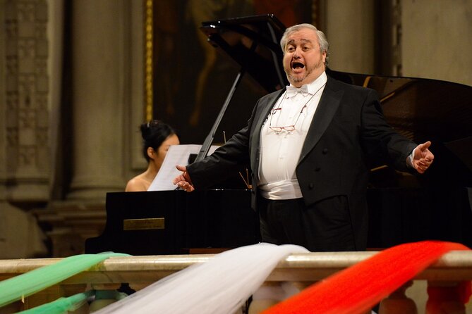 Dinner and Concert With Three Tenors: a Real Italian Experience - Tuscan Cuisine and Atmosphere