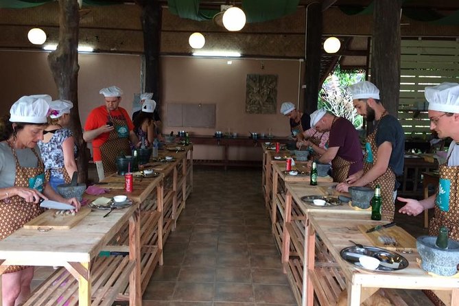 Dinner Cooking Class With Thai Master Chef at Sukho Cuisine Koh Lanta - Class Specifications and Requirements