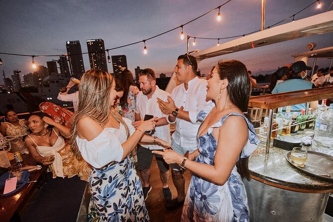 Dinner Cruise on Cartagena's Bay With Sibarita Master - Dietary Requirements and Dress Code