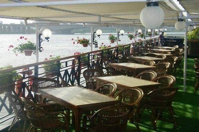 Dinner Cruise on the Nile - Dining Options and Menu
