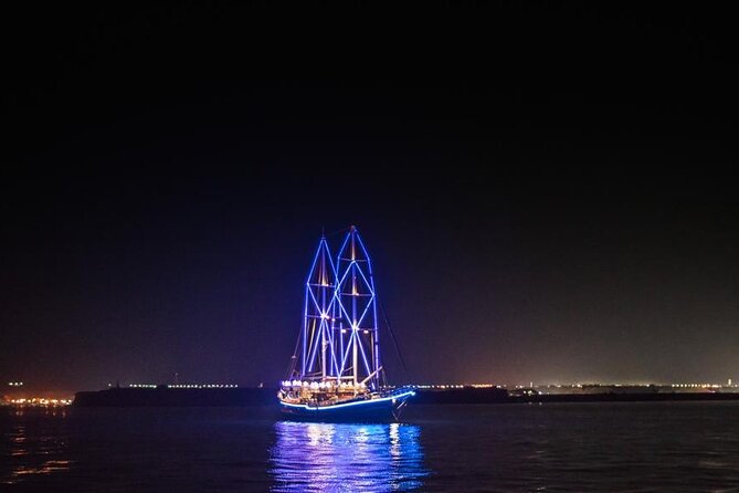 Dinner Cruise With Oriental Show & Seafood Buffet From Sharm El Sheikh - Live Performances and Entertainment