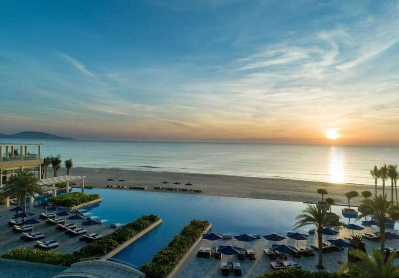 Dinner Experience at Sheraton Grand Da Nang Resort - Experience Highlights