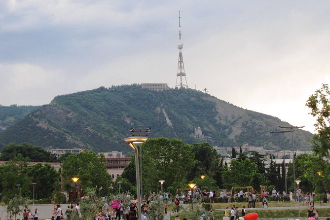 Dinner in Funicular Restaurant Complex at Mtatsminda Park From Tbilisi - Dining Details
