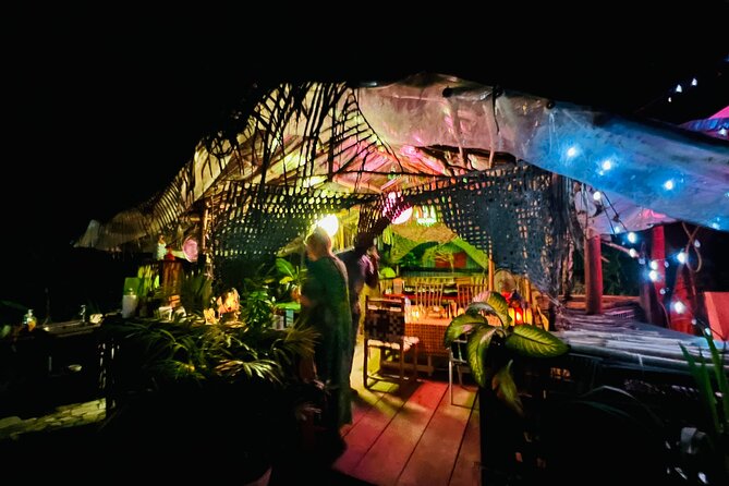 Dinner in the Secret Garden of Guyana With the Singing Chef - Live Cooking Demonstration
