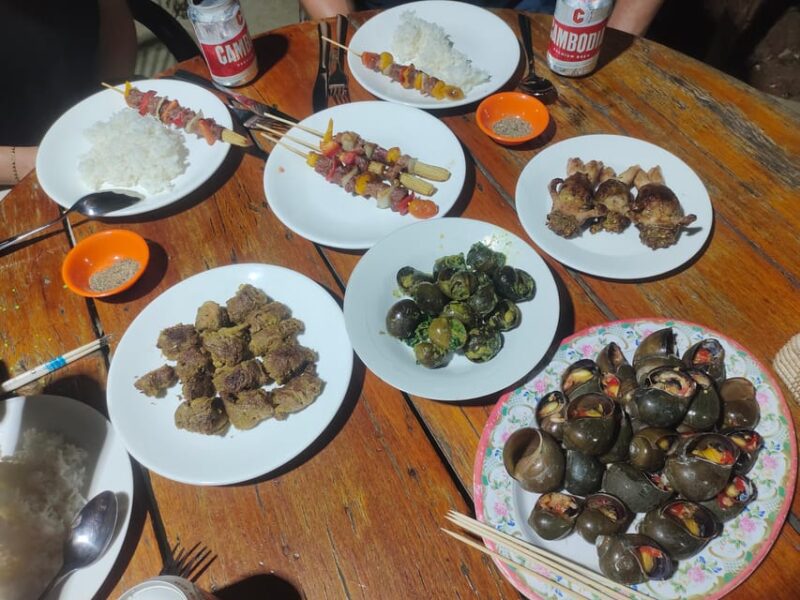 Dinner In The Village With Local Family - Experience Highlights