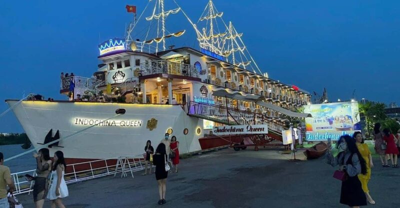 Dinner on Cruise Saigon River - Group Tour - Culinary Experience