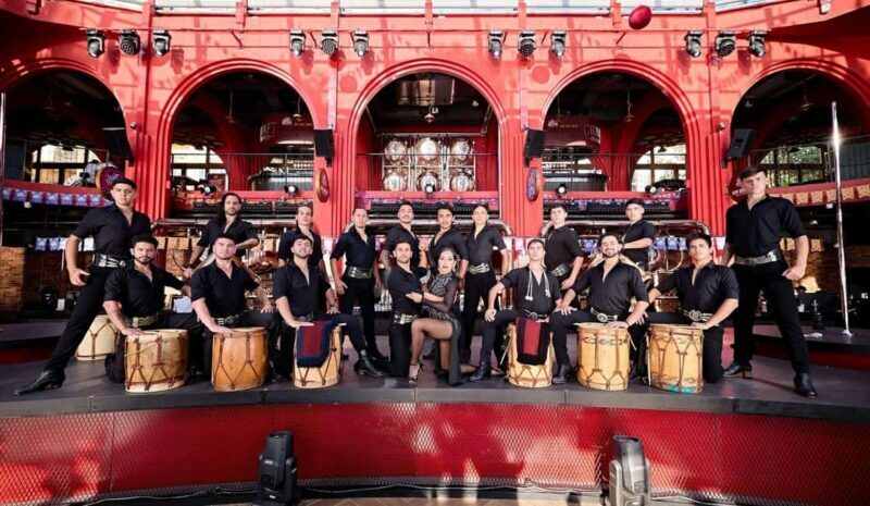 Dinner with Fireworks, Symphony & Kiss of the Sea Show - Price and Value Analysis