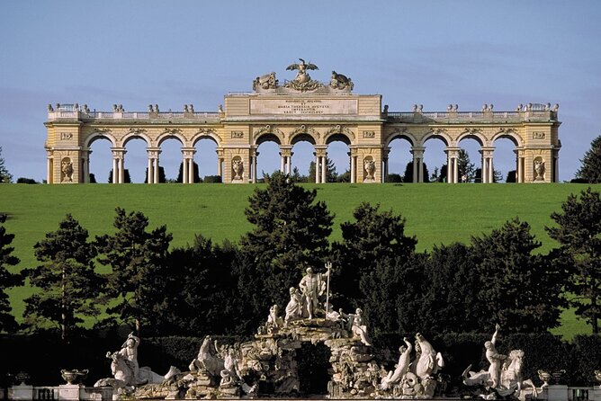 Direct One Way Transfer From Vienna to Prague - Reasons to Book This Transfer