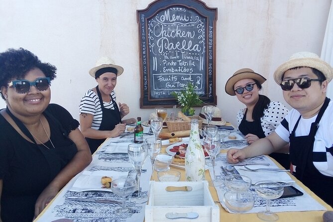 Discover 5 Secrets of Spanish Paella With a Local! - Tapas and Appetizers in the Menu