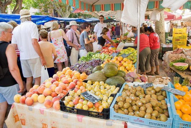 Discover Alcudia Old Town on a Private Walking Tour - Exploring Alcudia Old Town