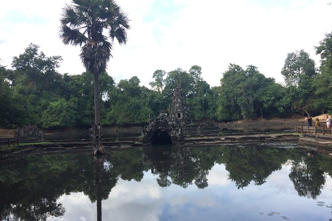 Discover Angkor Wat Temples And Phnom Kulen - Pickup Information