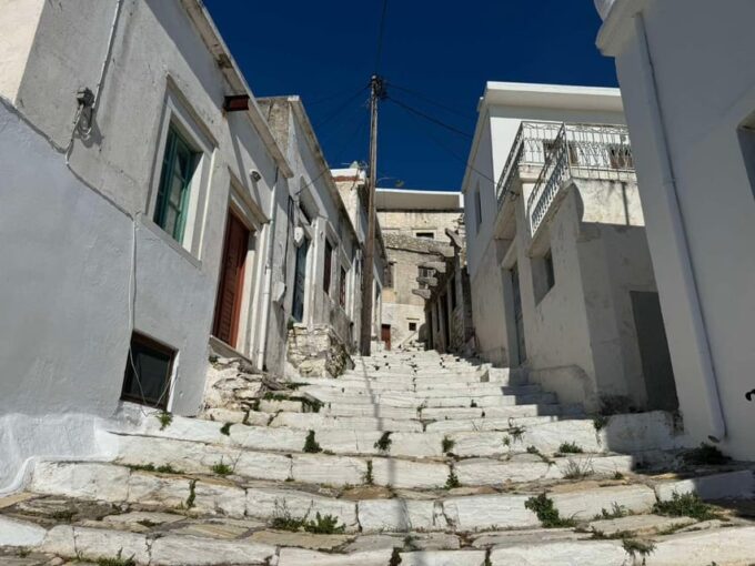 Discover Apeiranthos in Naxos: A Walking Tour Experience - Meeting and Departure