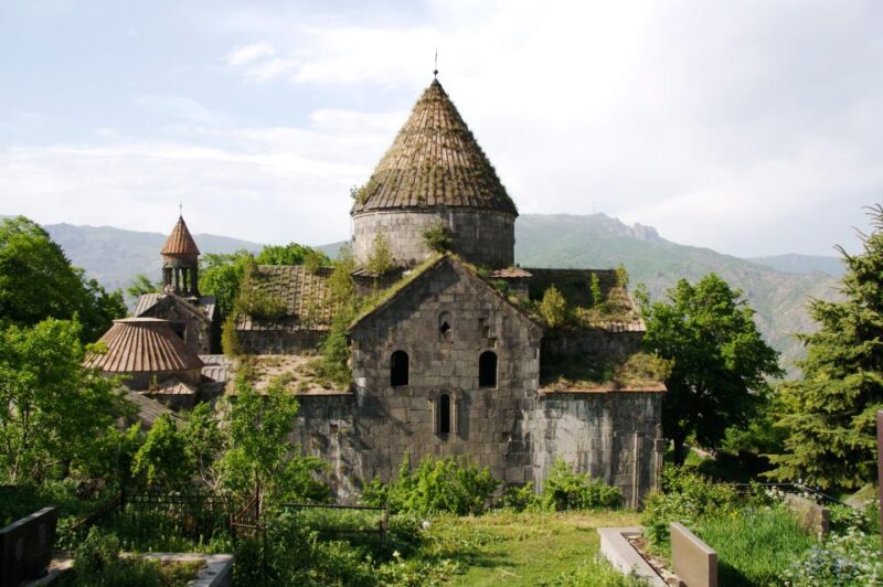 Discover Armenia: Akhpat-Yerevan-Caskad-Sevan Lake-Tbilisi - Key Points