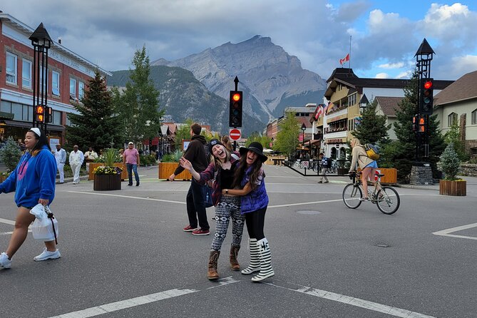 Discover Banff National Park - Day Trip - Private Transportation and Amenities