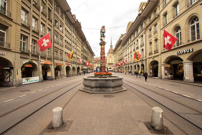 Discover Bern'S Most Photogenic Spots With a Local - Pricing and Cancellation Policy