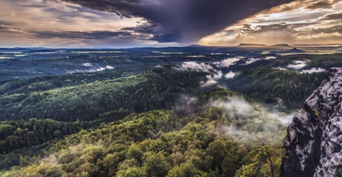 Discover Bohemia: Tisa Rocks, Bastei, Brewery & Beer Tasting - Hiking and Accessibility