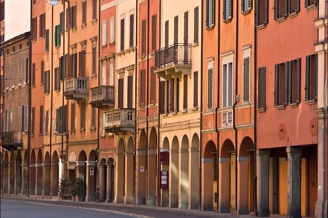Discover Bologna an Amazing City - Uncovering Local Artisanal Crafts