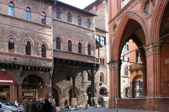 Discover Bologna an Amazing City - Experiencing Bolognas Vibrant Markets