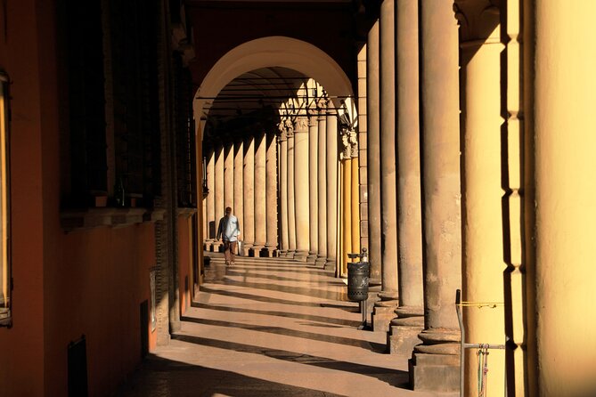 Discover Bologna an Amazing City - Admiring the Stunning Architecture