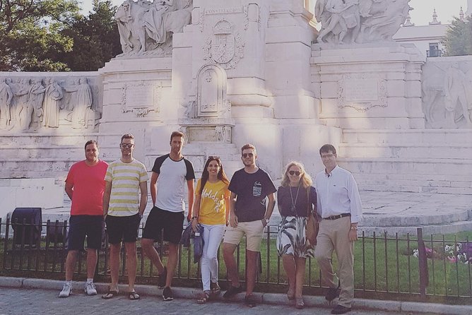 Discover Cádiz Walking Tour - Accessibility Considerations
