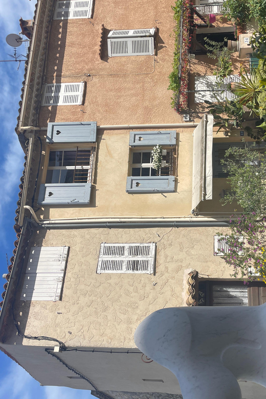 Discover Cannes Countryside Aboard Our Minibus (2 Hours) - Itinerary and Highlights