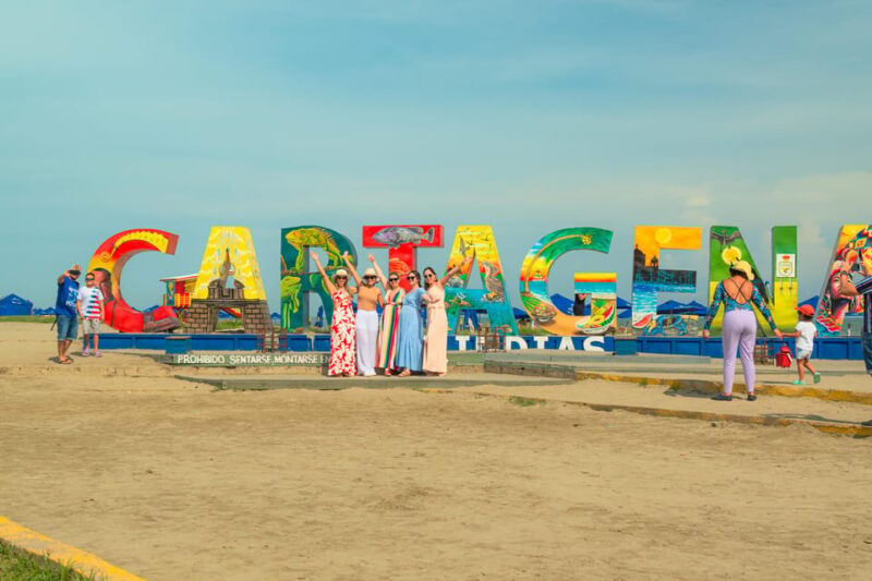 Discover Cartagena: City Tour Through Its Historic Streets and Colonial Charm - Included Services