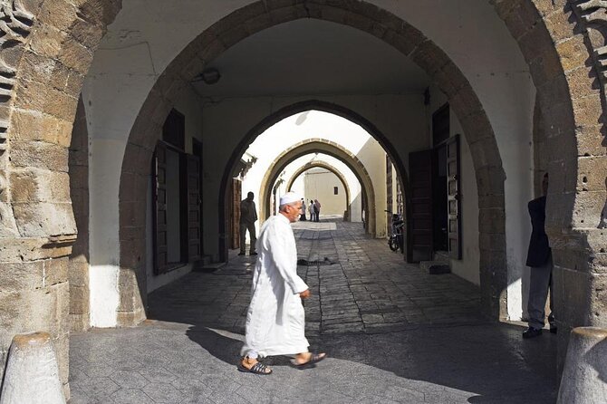 Discover Casablanca: Private Tour With Hassan 2nd Mosque Access - Tailored Tour Experience