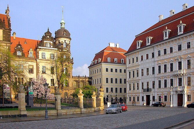 Discover Dazzling Dresden: Self-Guided Audio Walking Tour - Admiring the Albertinum Art Gallery