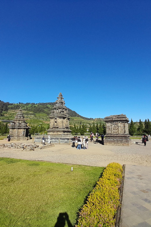 Discover Dieng Plateau Tour From Yogyakarta - Group Size
