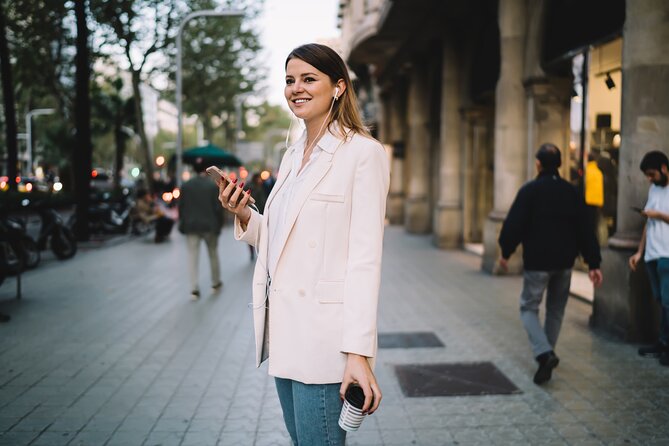 Discover Downtown Regina: a Smartphone Audio Walking Tour - Customer Service Support