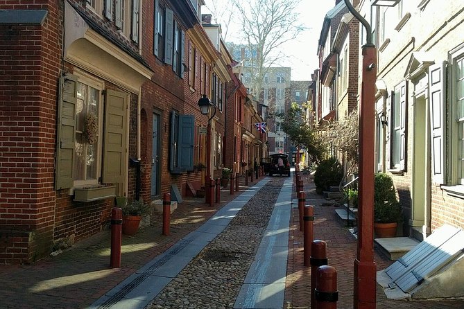 Discover Fantastic Philadelphia: Self-Guided Audio Tour - Discovering Architectural Marvels