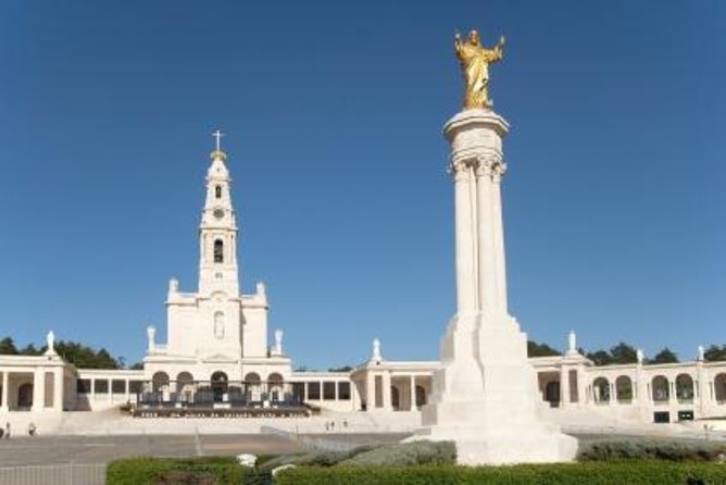 Discover Fátima: Private Pilgrimage Tour From Lisbon - Good To Know