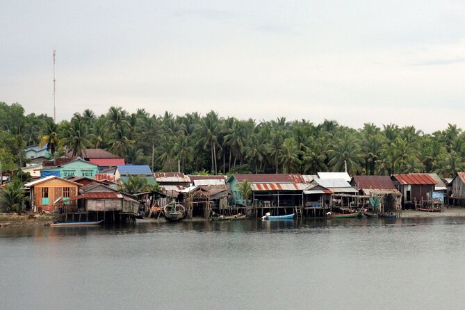 Discover Floating Villages and Tonle Sap Lake by Boat - Accessibility and Participation