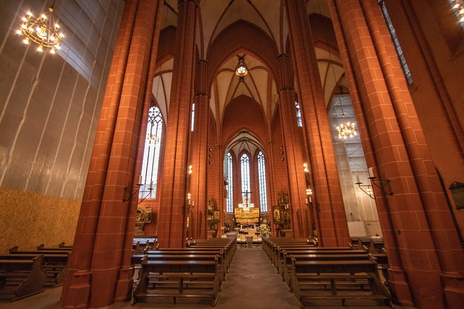 Discover Frankfurt'S Most Photogenic Spots With a Local - Confirmation and Participation