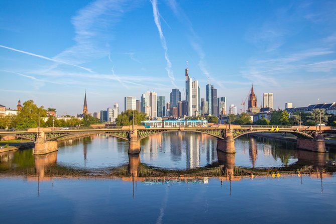 Discover Frankfurt'S Most Photogenic Spots With a Local - Pricing and Booking