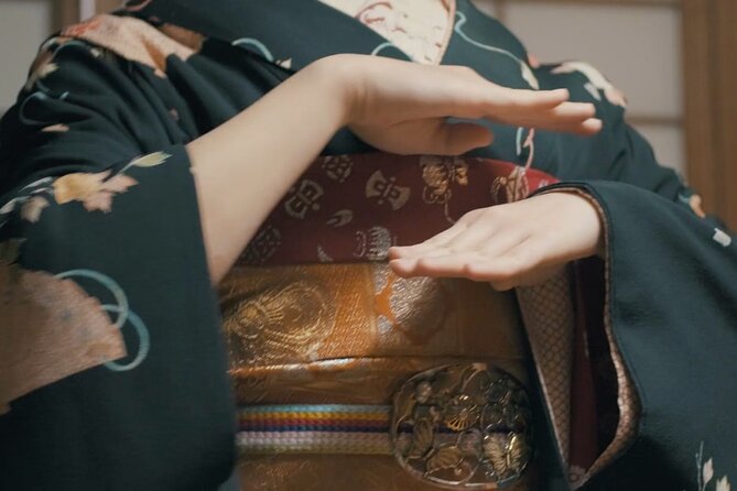 Discover Geisha Arts: Gion Cultural Walk & Geisha Show - Meeting and Pickup Details