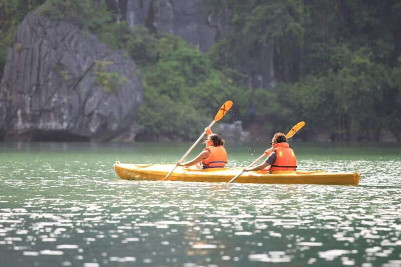 Discover Halong Bay 4-hour Scenic Cruise, Kayak, Lunch, Cave - Key Points