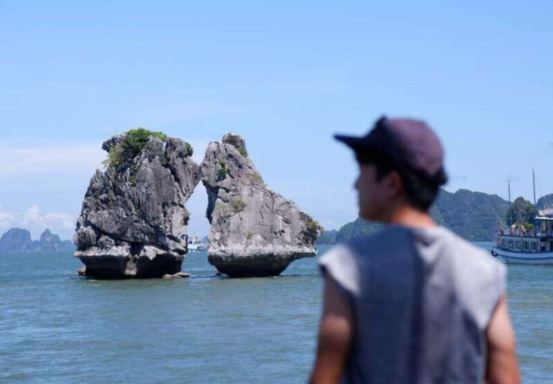 Discover Halong Bay 4-hour Scenic Cruise, Kayak, Lunch, Cave - Departure and Safety Briefing