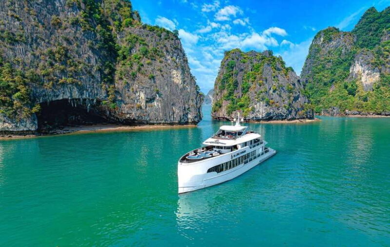 Discover Halong Symphony The Most Stunning Cruise In The Bay - Dining and Onboard Amenities