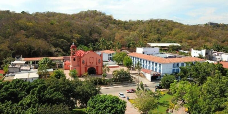 Discover Huatulco: Half Day City Tour With Bilingual Guide - Culinary Experiences