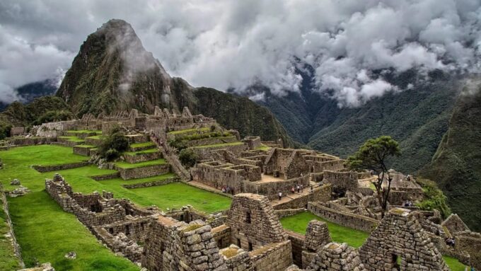 Discover in 9days:Cusco, the Sacred Valley and Lake Titicaca - Frequently Asked Questions